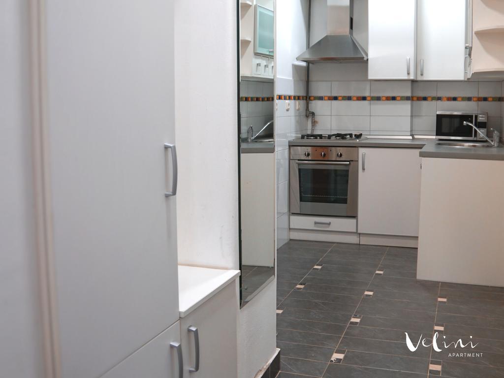 Apartment Velini Zagreb Kamer foto