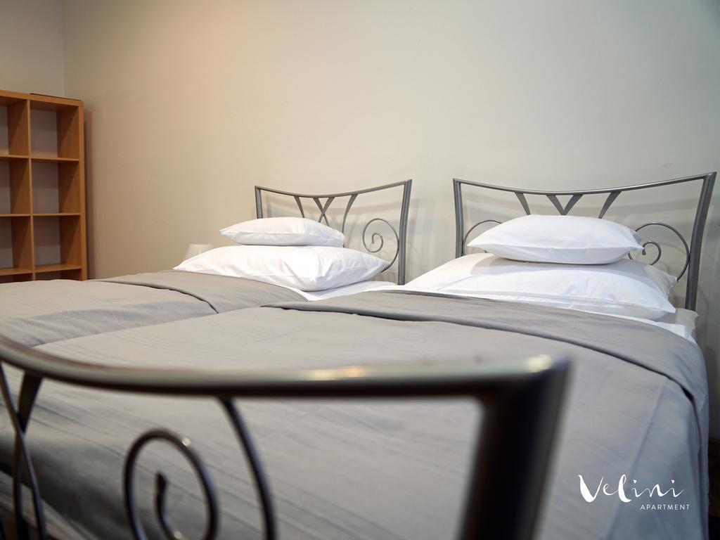 Apartment Velini Zagreb Kamer foto